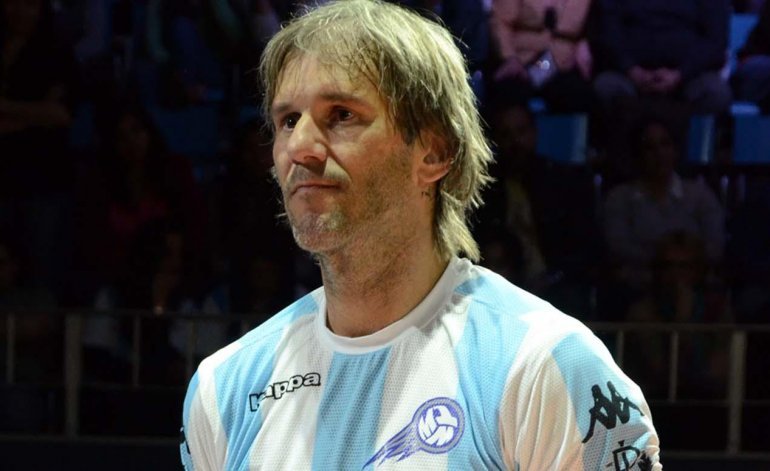 Marcos Milinkovic, ex jugador de selección de voley, denunció que Cambiemos quiere "privatizar el deporte" Marcos Milinkovic, ex jugador de selección de voley, denunció que Cambiemos quiere "privatizar el deporte" | El Destape