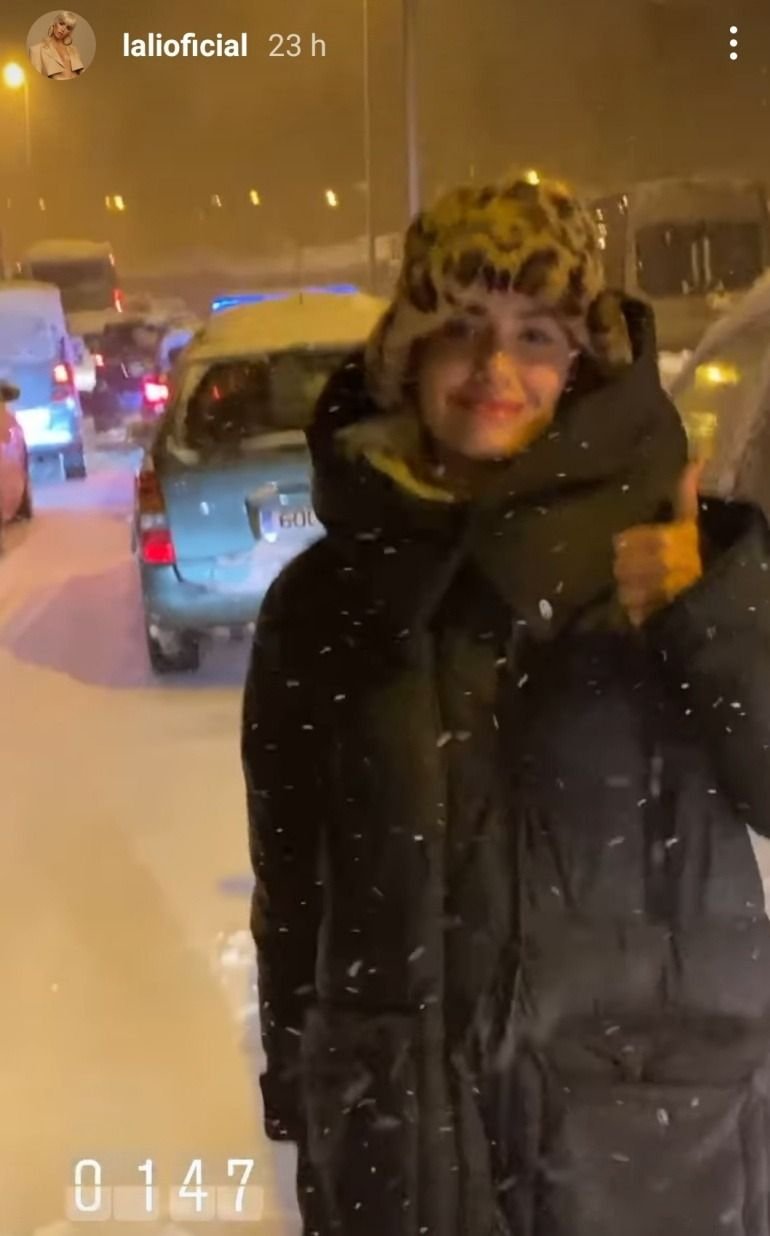 Lali Esposito atrapada en la nieve