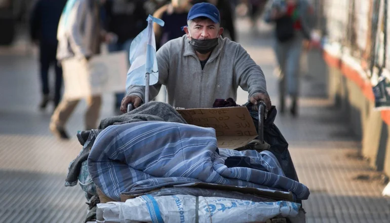 La pobreza en Argentina alcanzó a cuatro de cada diez personas en el primer semestre del 2021
