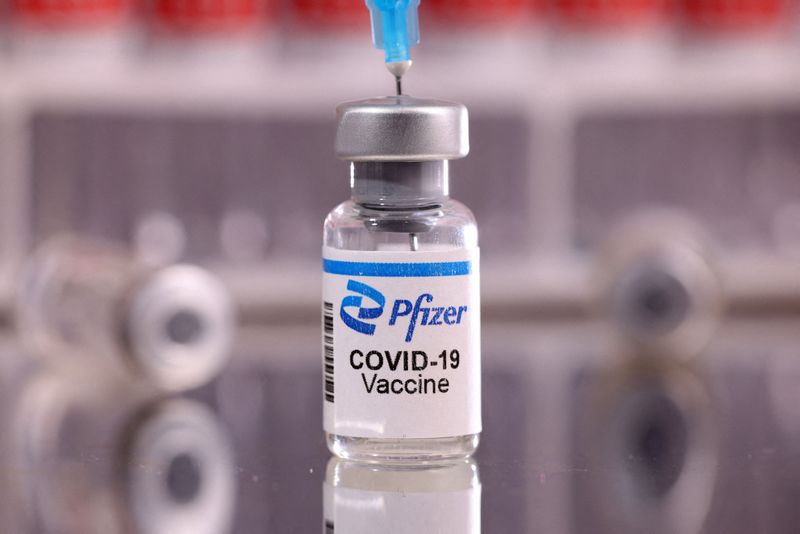 Pfizer y BioNTech inician ensayo de vacuna contra el COVID enfocada en ómicron | Coronavirus