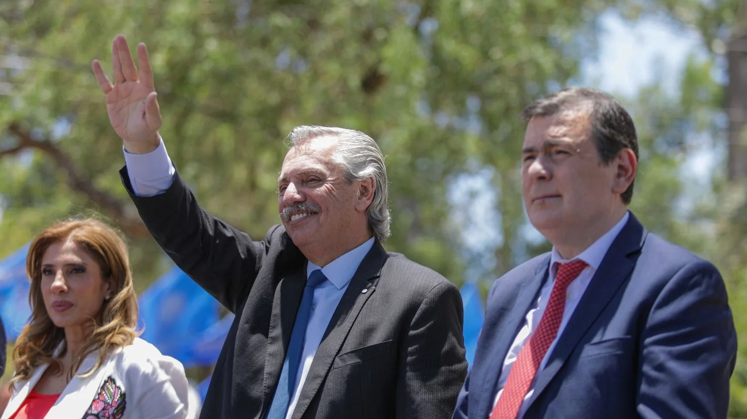 El presidente de la Nación, Alberto Fernández, junto al gobernador de Santiago del Estero, Gerardo Zamora