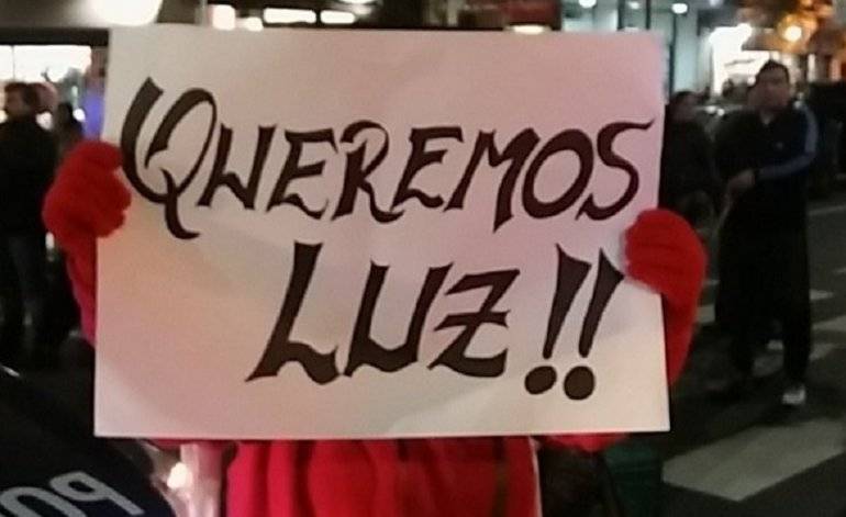 Quinto día de cortes: más de 32 mil usuarios no tuvieron luz el sábado Quinto día de cortes: más de 32 mil usuarios no tuvieron luz el sábado | El Destape