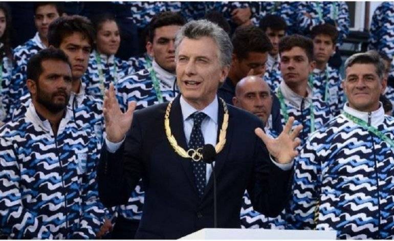 Deportistas y clubes mostraron mostraron su rechazo al DNU de Macri que elimina la Secretaría de Deportes Deportistas y clubes mostraron mostraron su rechazo al DNU de Macri que elimina la Secretaría de Deportes | El Destape