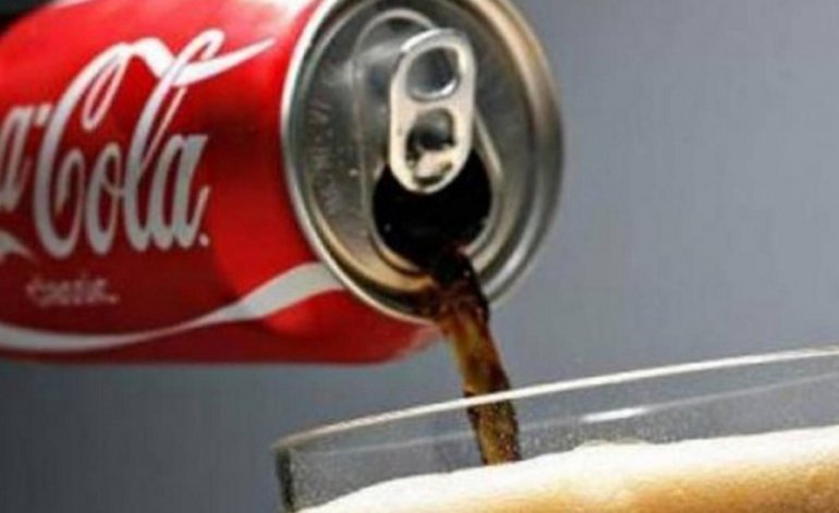 Crisis en Coca - Cola | La publicidad en la que militaba el ajuste de Cambiemos Crisis en Coca - Cola | La publicidad en la que militaba el ajuste de Cambiemos | El Destape