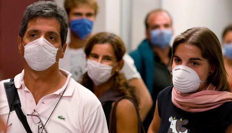 La OMS confirmó que el virus no se contagia por el aire