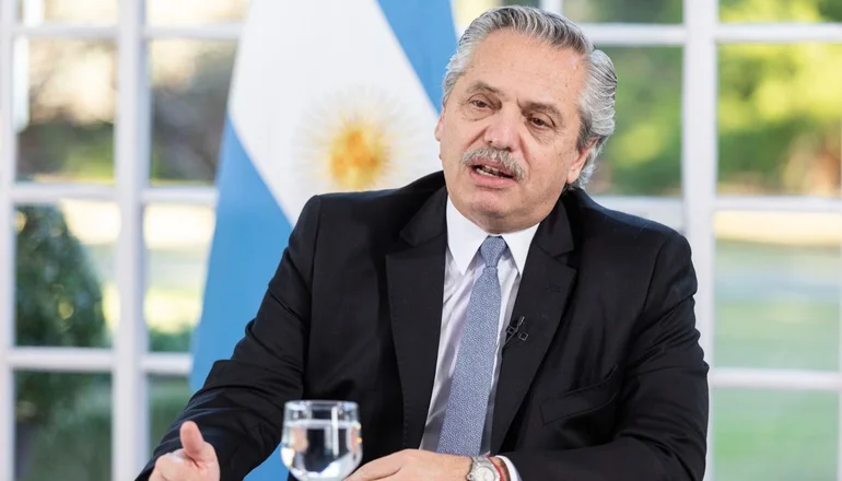 Alberto, sobre la vacuna: "Tenemos que acelerar el ritmo de vacunación"