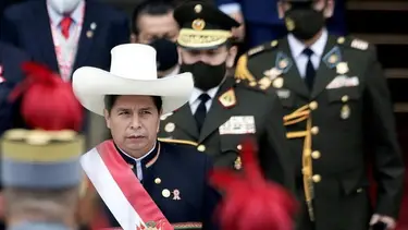 Un año de Castillo en el Gobierno: intentó defender sin éxito su gestión 1 El Congreso de Perú destituyó al ministro del Interior