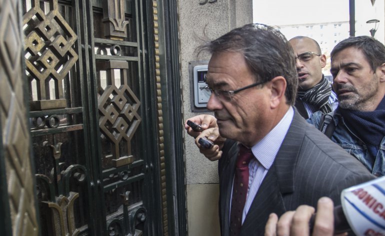 El abogado de Stiuso dijo que el ex agente "está en el exterior" y que no tiene "cómo buscarlo" El abogado de Stiuso dijo que el ex agente "está en el exterior" y que no tiene "cómo buscarlo" | El Destape