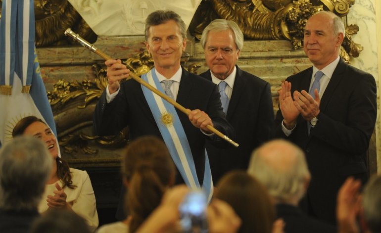 El orfebre oficial reveló que Macri temía que el bastón tuviera una macumba El orfebre oficial reveló que Macri temía que el bastón tuviera una macumba | El Destape