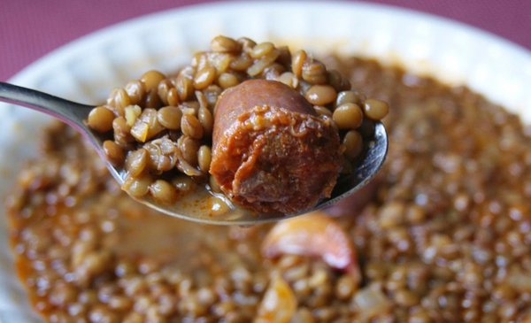 La receta de guiso de lentejas tradicional: cómo hacerla ... image of La receta de guiso de lentejas tradicional: cómo hacerla ...