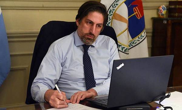 Nicolás Trotta adelantó que en la semana habrá más "del 80% de presencialidad" - Vimarsana News