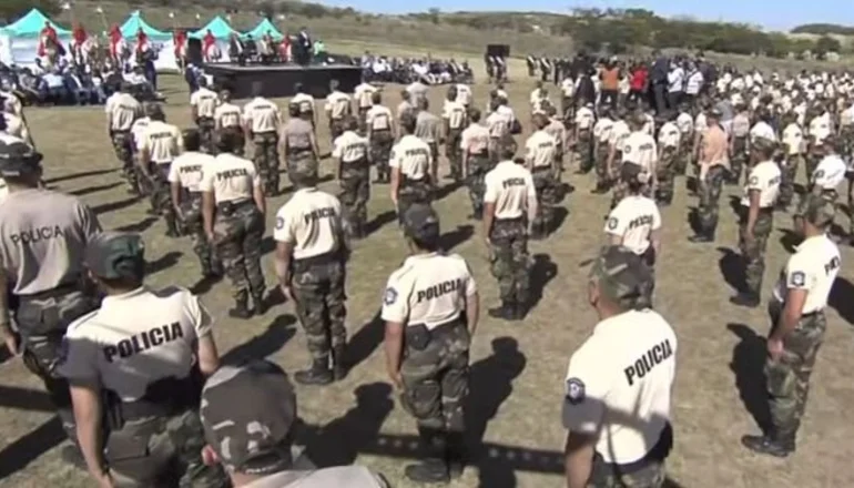 Egresaron los primeros mil policías rurales, la nueva fuerza de seguridad de Kicillof