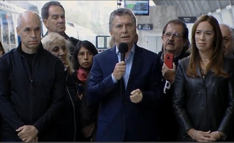 Macri se refirió a Vaca Muerta, pero no dijo nada de los trabajadores fallecidos Macri se refirió a Vaca Muerta, pero no dijo nada de los trabajadores fallecidos | El Destape