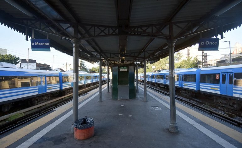 Paro de transportes 25 de mayo: gremios ratificaron la medida y no habrá trenes, colectivos, subtes ni aviones Paro de transportes 25 de mayo: gremios ratificaron la medida y no habrá trenes, colectivos, subtes ni aviones | El Destape