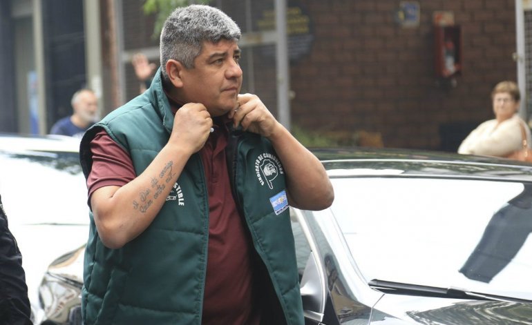 Paritarias 2019: Camioneros pedirá 45% más un bono de 20 mil pesos Paritarias 2019: Camioneros pedirá 45% más un bono de 20 mil pesos | El Destape
