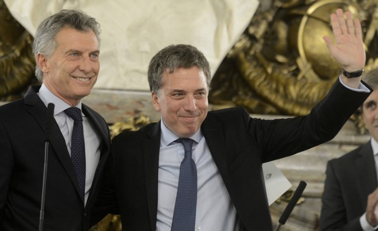 De la fuga de divisas al del Correo: todo lo que le costó Macri al país De la fuga de divisas al del Correo: todo lo que le costó Macri al país | El Destape