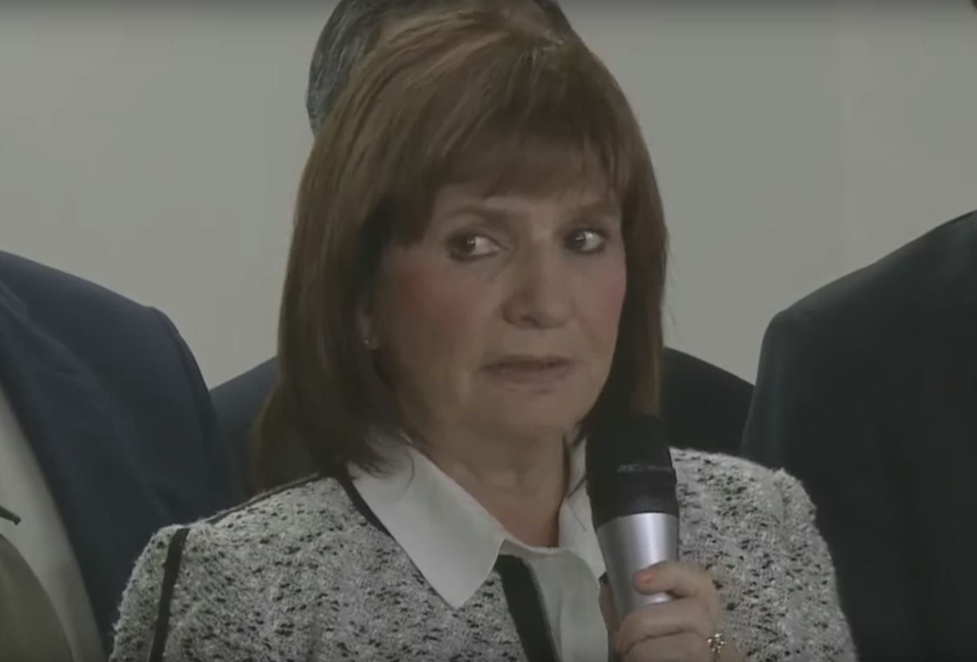 Insólito: Patricia Bullrich fue a una fiesta de disfraces en la embajada de EE.UU. Insólito: Patricia Bullrich fue a una fiesta de disfraces en la embajada de EE.UU. | El Destape