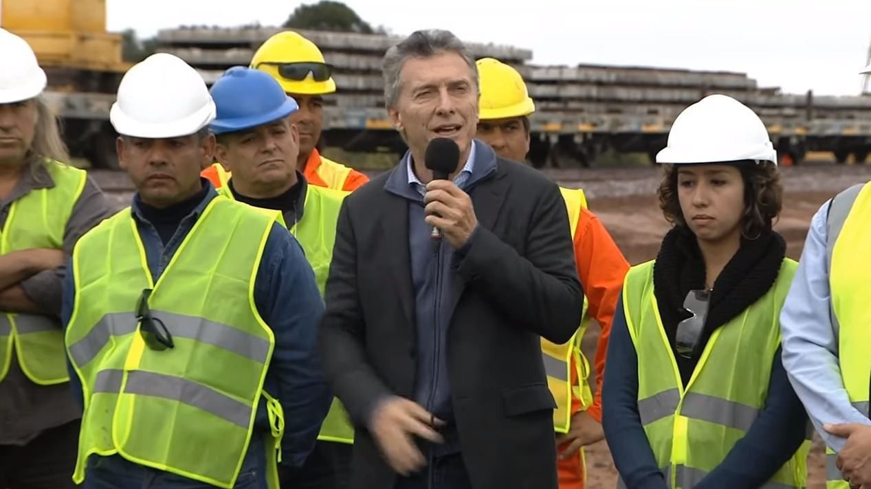 Una centenaria empresa argentina quedó al borde de la crisis por las políticas macristas Una centenaria empresa argentina quedó al borde de la crisis por las políticas macristas | El Destape