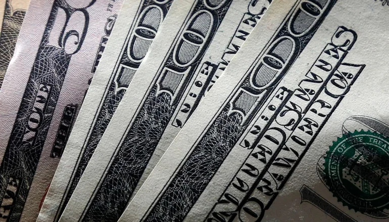 Dólar blue hoy: el 22 de marzo no se movió y cerró a $ 144