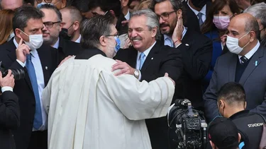 El mensaje de Poli frente a Alberto: "La vida subsiste donde hay vínculo y comunión"