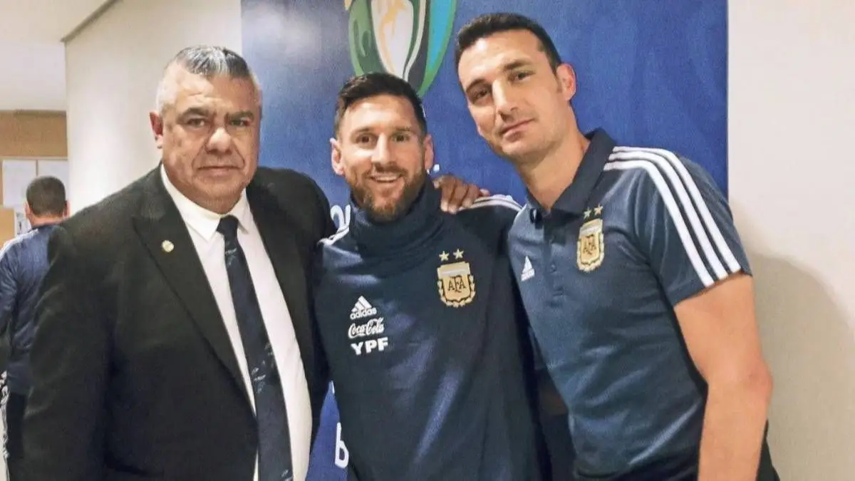scaloni-messi-chiqui-tapia-seleccion-argentina-jpg.