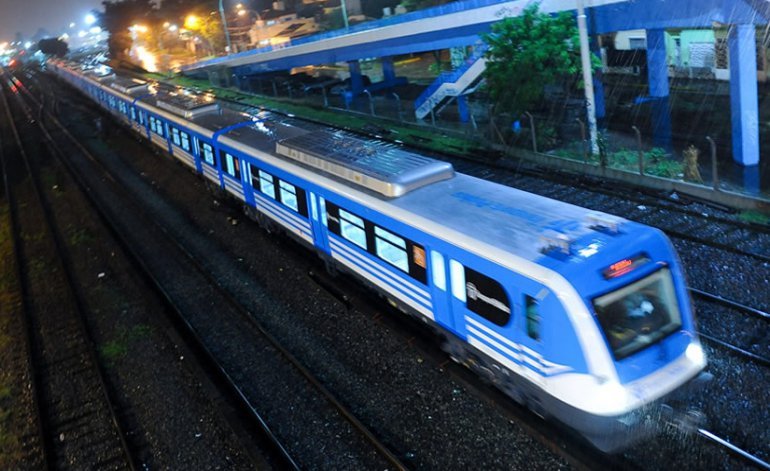 Por una medida de fuerza no habrá tren Sarmiento este martes Por una medida de fuerza no habrá tren Sarmiento este martes | El Destape
