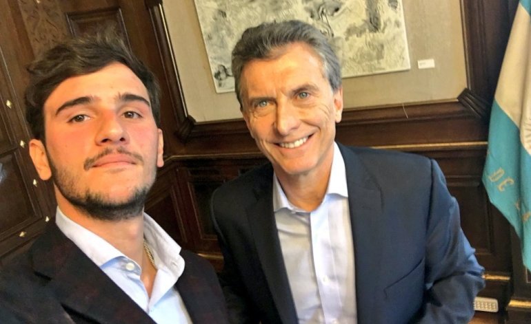 Polémica por un proyecto que presentó Peter Robledo copiado del Socialismo Polémica por un proyecto que presentó Peter Robledo copiado del Socialismo | El Destape
