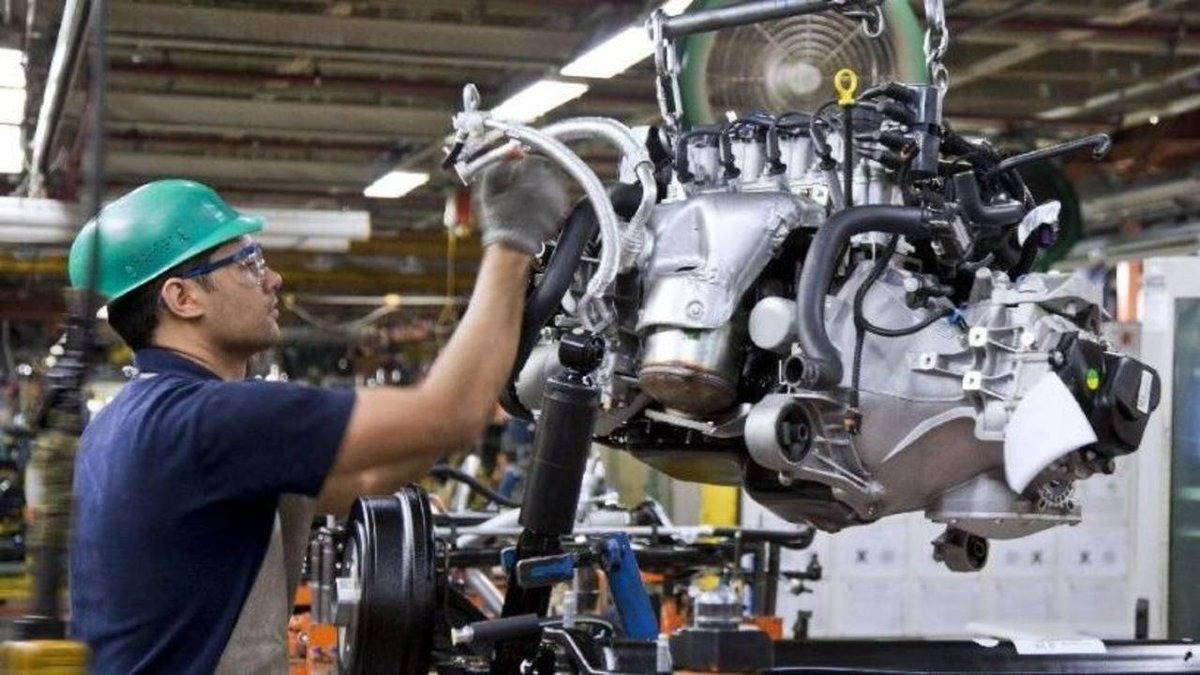 Macri no encuentra salida a la crisis y el PBI volvió a hundirse Macri no encuentra salida a la crisis y el PBI volvió a hundirse | El Destape