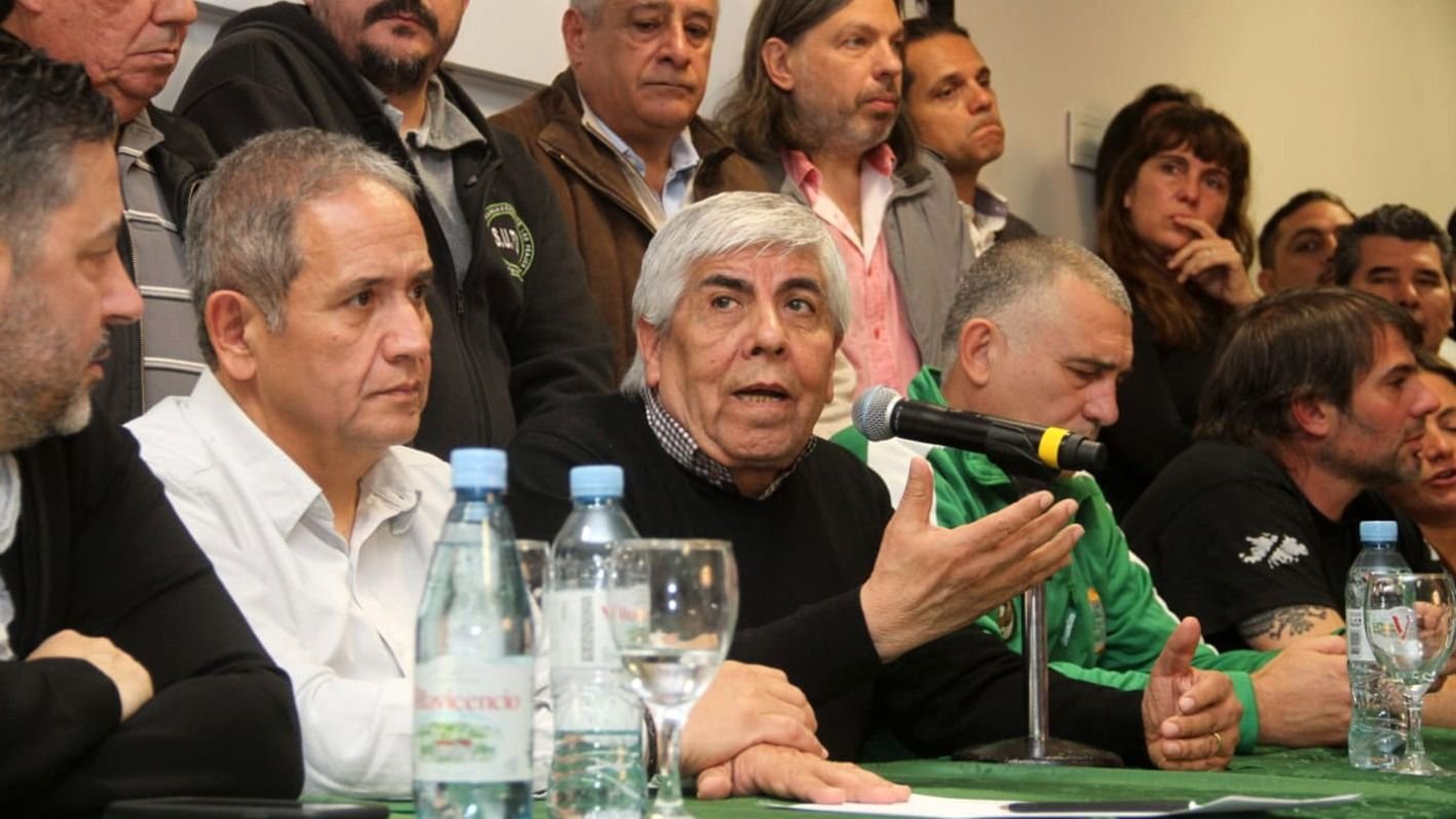 Moyano no descartó un paro de transportes Moyano no descartó un paro de transportes | El Destape