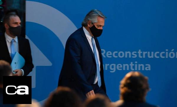 La segunda ola frenó la economía, pero esperan que la vacunación cambie el rumbo - Vimarsana News