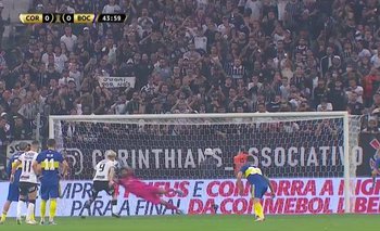 Otra vez Rossi: la extraordinaria atajada del arquero de Boca en el penal | Copa libertadores