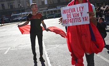 Después de 30 años, el Senado aprobaría hoy la nueva ley de VIH  | Congreso