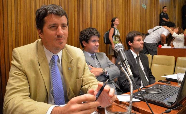 La Procelac quiere utilizar la AFI para investigar la venta ilegal de dólares La Procelac quiere utilizar la AFI para investigar la venta ilegal de dólares | El Destape