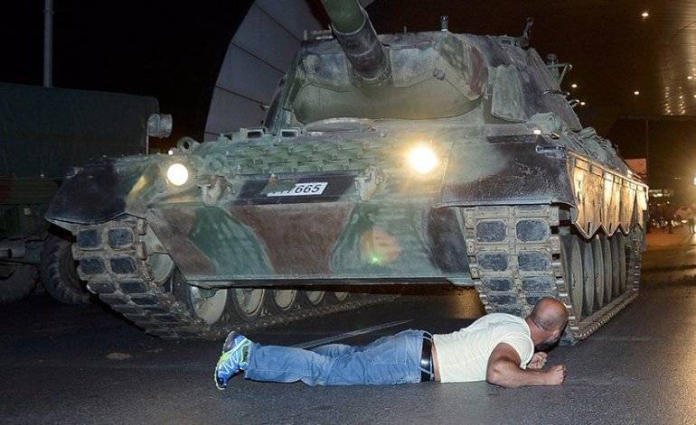 Exclusivo | Habla un argentino desde Turquía: "Nadie quiere salir a la calle" Exclusivo | Habla un argentino desde Turquía: "Nadie quiere salir a la calle" | El Destape