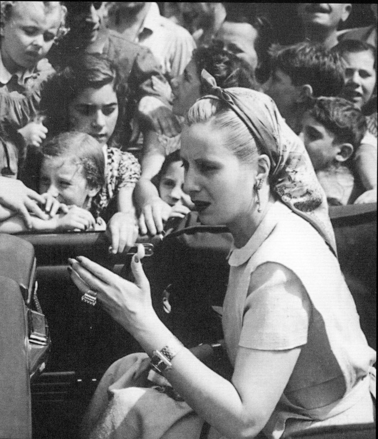 A 66 Años De Su Muerte Fotos Inéditas De Eva Perón 0932