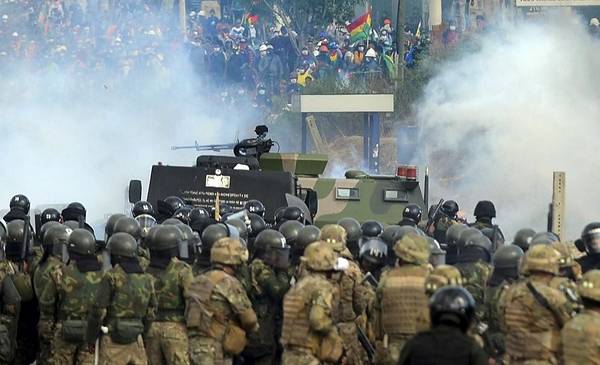 La Aduana abrió una investigación por la denuncia de envío de material bélico a Bolivia - Vimarsana News