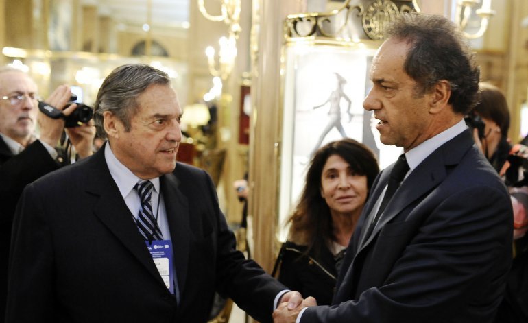 Elecciones 2015: Scioli dijo que en Tucumán "el resultado fue contundente" Elecciones 2015: Scioli dijo que en Tucumán "el resultado fue contundente" | El Destape