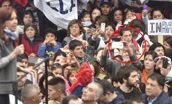 La verdadera historia de la mujer de campera roja acusada de militante K | Macri presidente