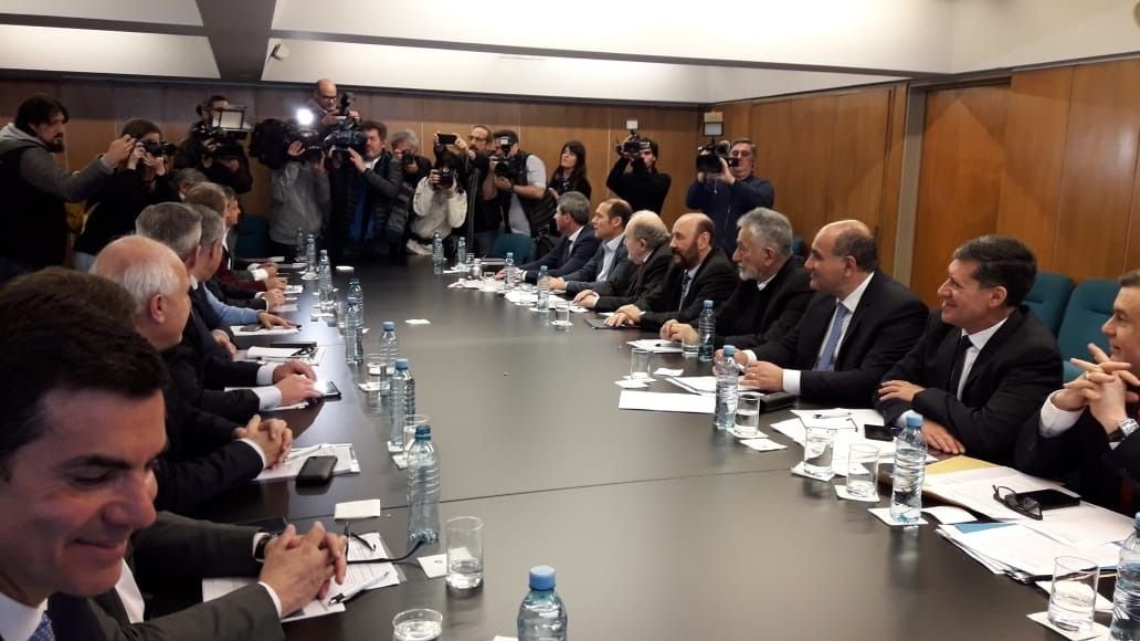 El duro documento que sacaron los gobernadores contra Macri El duro documento que sacaron los gobernadores contra Macri | El Destape
