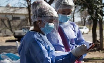 La enfermería durante la pandemia: entre los aplausos y la discriminación | Salud