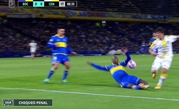 El polémico penal en contra de Boca: Rossi se volvió a lucir | Fútbol argentino