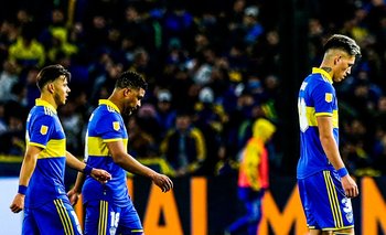La Bombonera bancó a Rossi y estalló contra los jugadores: "Movete Boca, movete" | Fútbol argentino