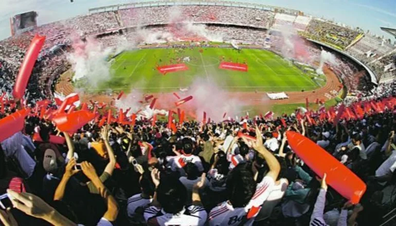 Cuándo vuelve el publico a las canchas: el Gobierno anunció el protocolo para los estadios