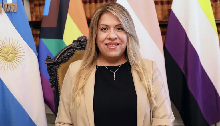 Una activista trans y funcionaria argentina, destacada en la lista de 100 líderes del futuro de Time