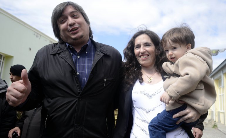 Votó Máximo Kirchner: "Nadie debe teñir de sospechas una elección" Votó Máximo Kirchner: "Nadie debe teñir de sospechas una elección" | El Destape
