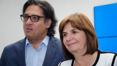 Bullrich se reunió con el fiscal Scalera, ejecutor de la persecución a los Moyano