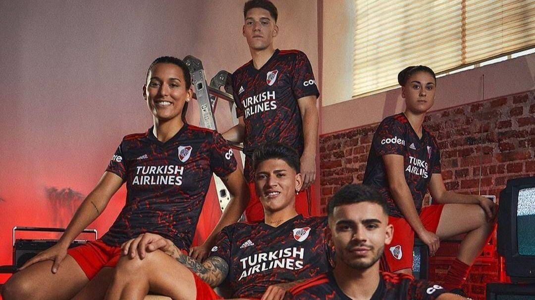 River: cómo es la posible nueva camiseta Puma para el 2022 | El Destape