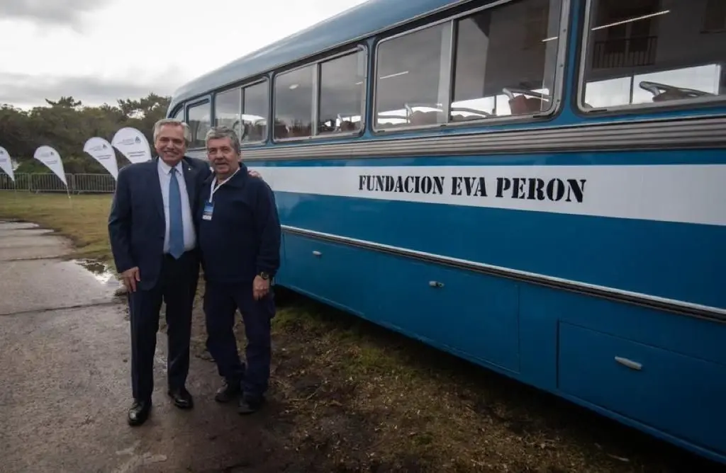 Colectivo restaurado Fundación Eva Perón