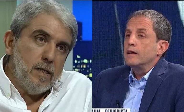 El picante cruce de Aníbal Fernández con Ernesto Tenembaum por la causa Fútbol para Todos El picante cruce de Aníbal Fernández con Ernesto Tenembaum por la causa Fútbol para Todos | El Destape