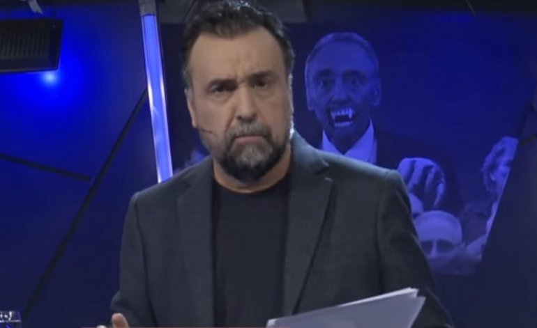 Roberto Navarro: "Si los medios hubieran mostrado a los muertos del ARA San Juan, este gobierno cae" Roberto Navarro: "Si los medios hubieran mostrado a los muertos del ARA San Juan, este gobierno cae" | El Destape